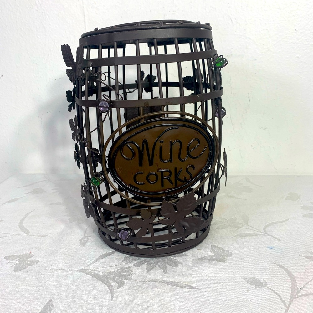 Decorative Wine corks metal cage wine barrel shaped